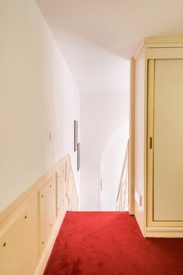 Studio D'Artista, Elegante Loft Nel Cuore Di Roma Exterior foto