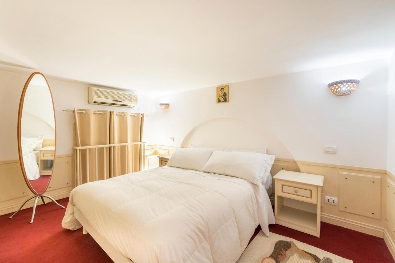Studio D'Artista, Elegante Loft Nel Cuore Di Roma Exterior foto